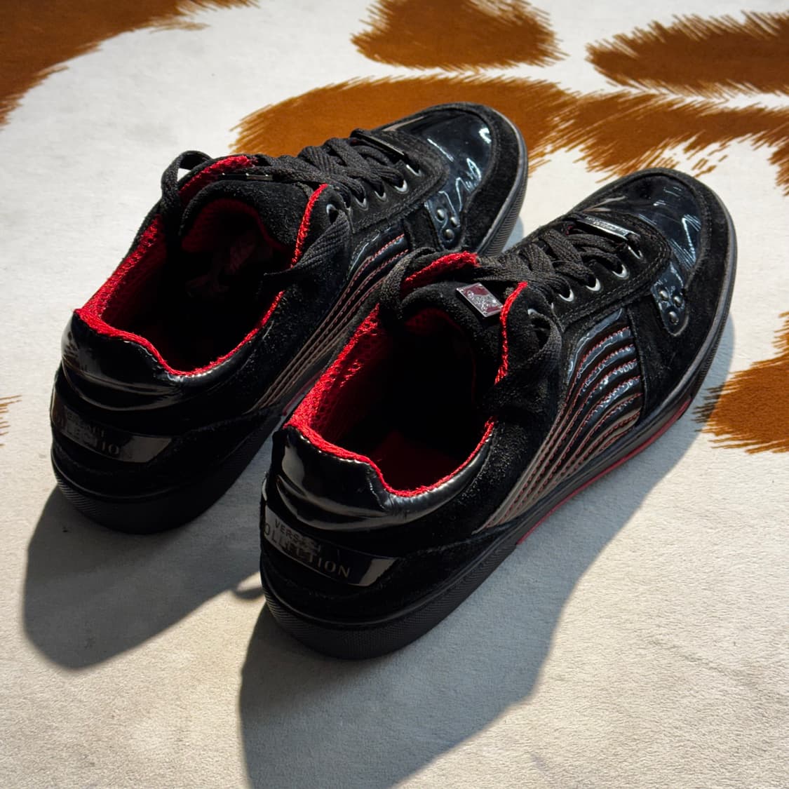 베르사체 컬렉션 스웨이드 스니커즈 44 (285) 상품이미지5