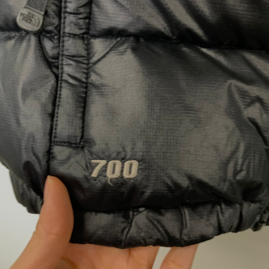 노스페이스 700 눕시 블랙 조끼 패딩 상품이미지7