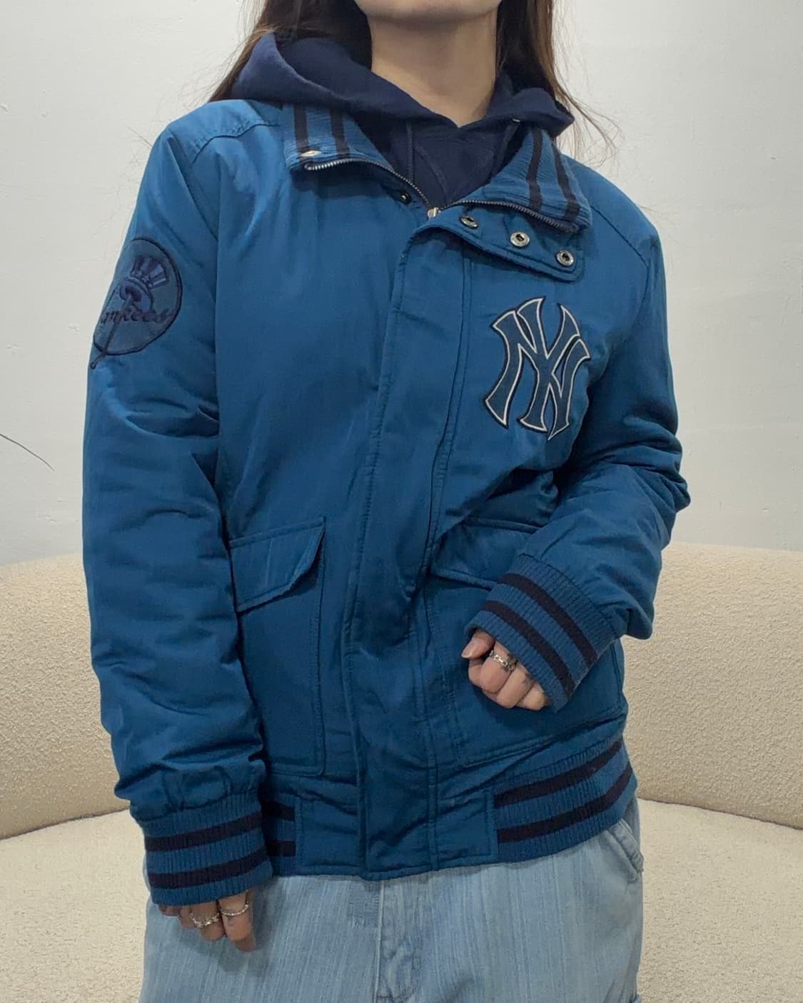 90s MLB 딥블루 퀄티드 하이넥 자켓 상품이미지2