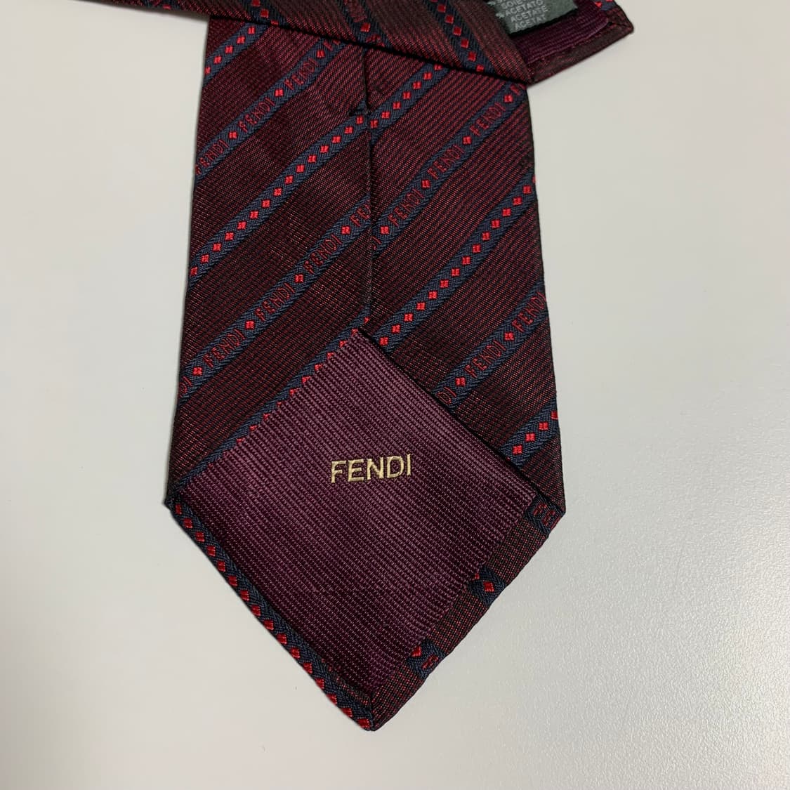 펜디(FENDI) 모노그램 레지멘탈 클래식넥타이 명품 혼방 상품이미지8