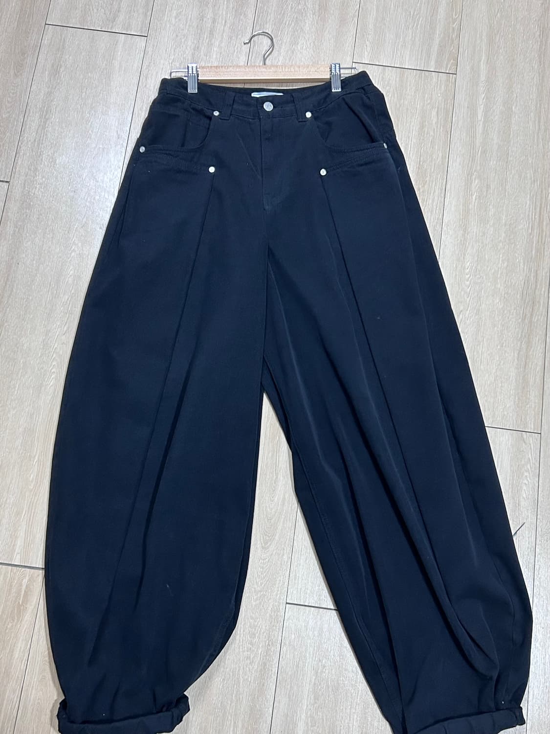 [0사이즈] Soft Suede Twill Balloon Pants 상품이미지3