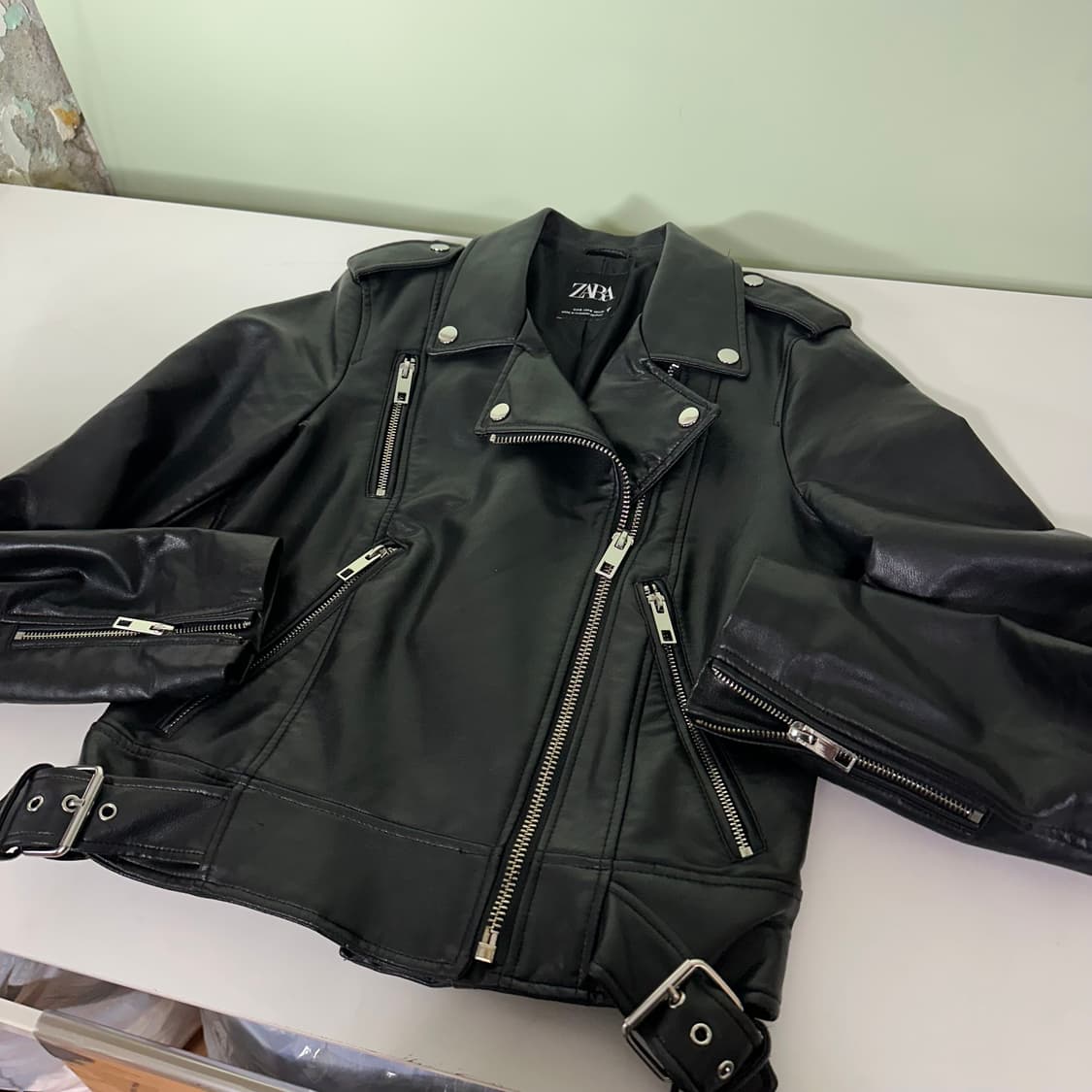 우먼S 자라 블랙 크롭 레더 라이더자켓 상품이미지1