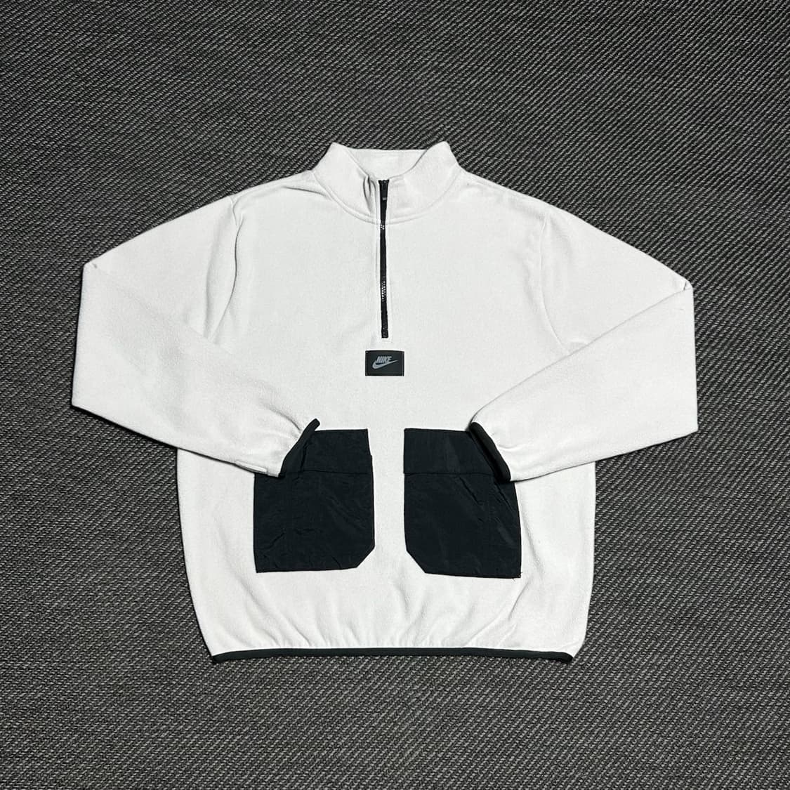 [L] Nike 나이키 신형 유틸리티 반집업 아이보리 후리스 풀오버 상품이미지1