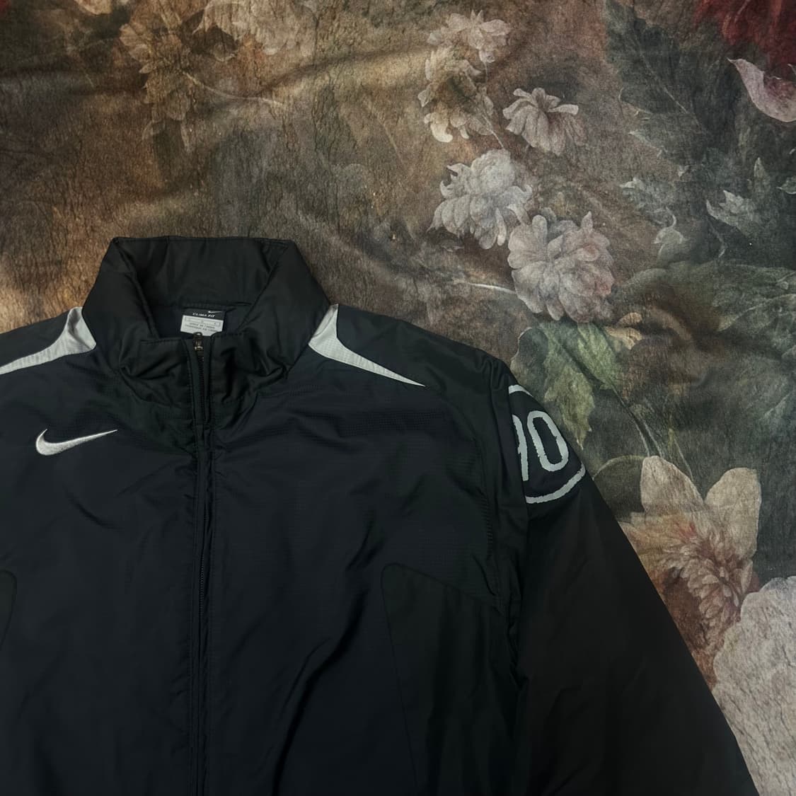 나이키 빈티지 그레이 사이드라인 블랙스우시점퍼 100 상품이미지2