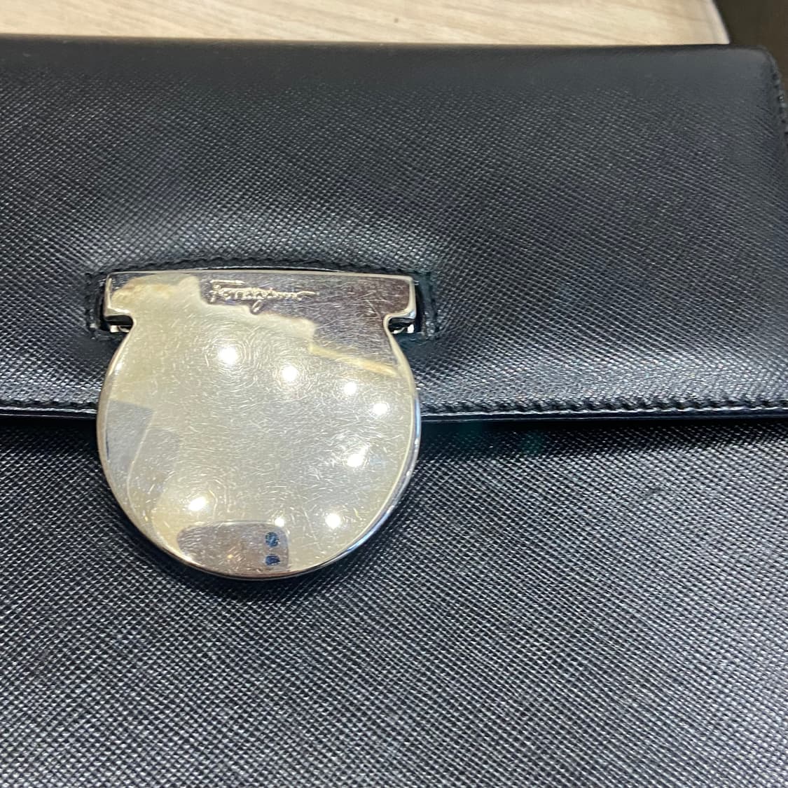 페라가모 미니 토트백 상품이미지2