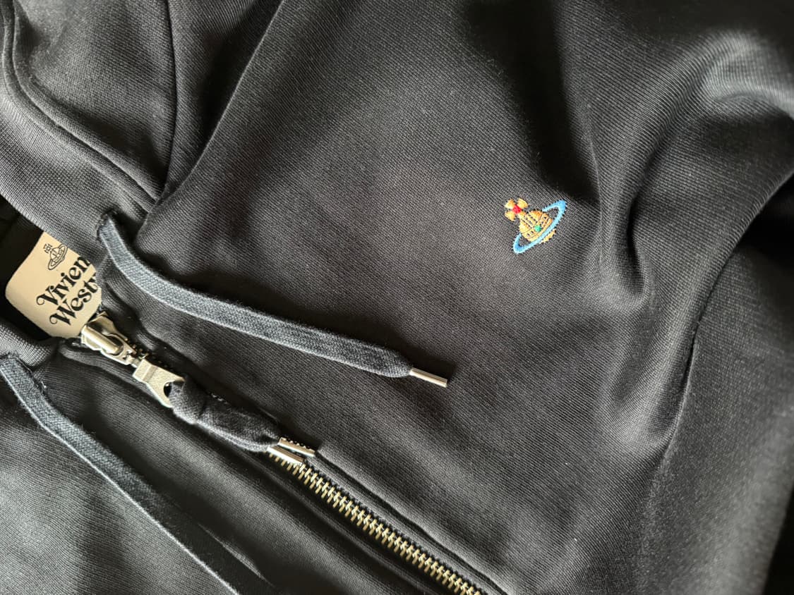 비비안웨스트우드 블랙 후드집업 M 상품이미지3