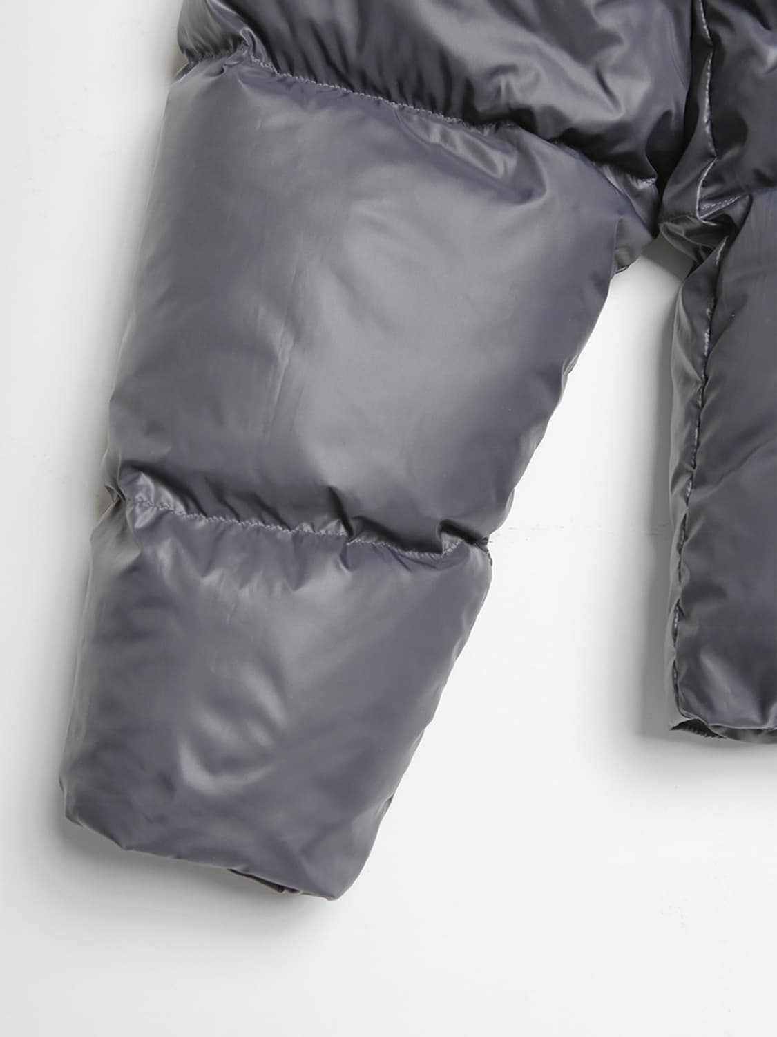 [플라스틱 프로덕트] Reversible Puffer 상품이미지8