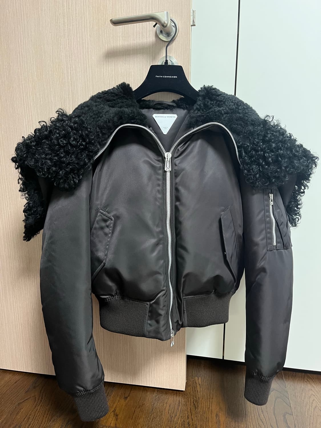 보테가베네타 여성 봄버 자켓 상품이미지1