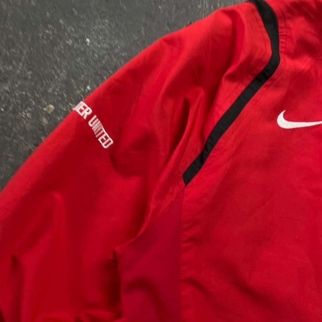 95 나이키 맨유 바람막이 상품이미지3