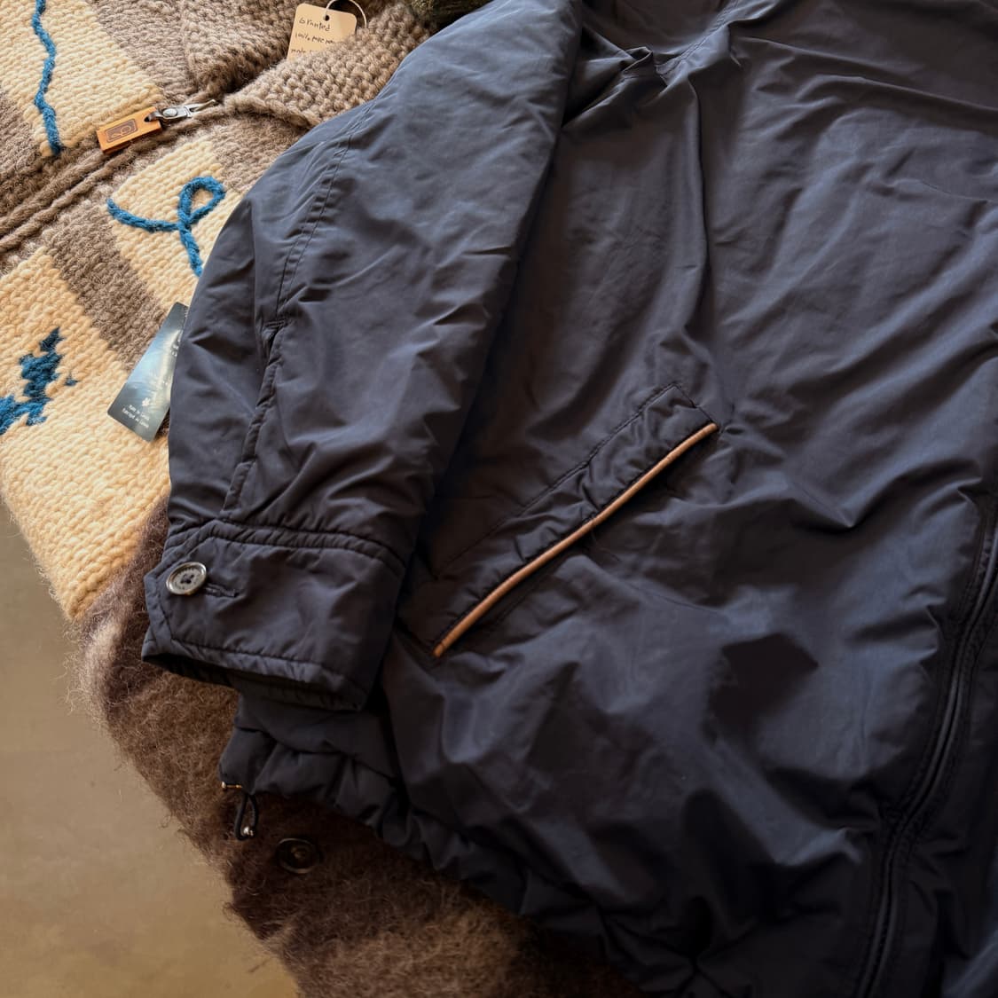 폴로 랄프 로렌 라이트 나일론 히든 후드 카프 레더 트리밍 자켓  상품이미지3