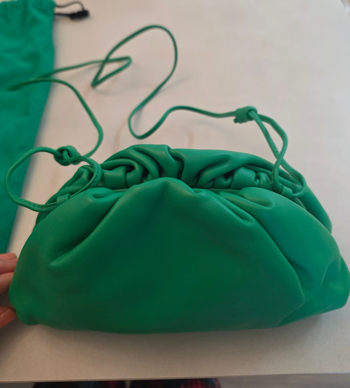 정품 보테가베네타 만두백 그린 상품이미지8