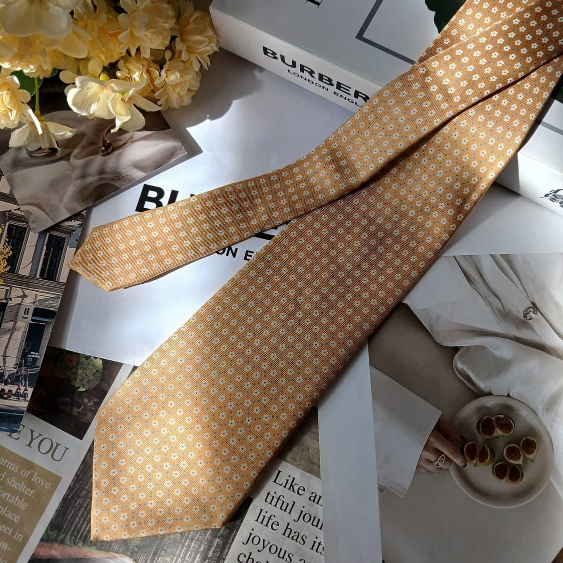 버버리 실크 브라운 플라워 도트 넥타이 9.6cm A등급 A19591
 상품이미지4