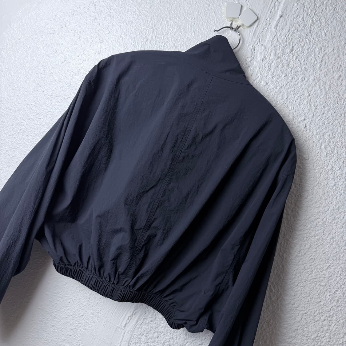 엔오르 DOUBLE STRIPE STRING CROP JACKET 상품이미지9