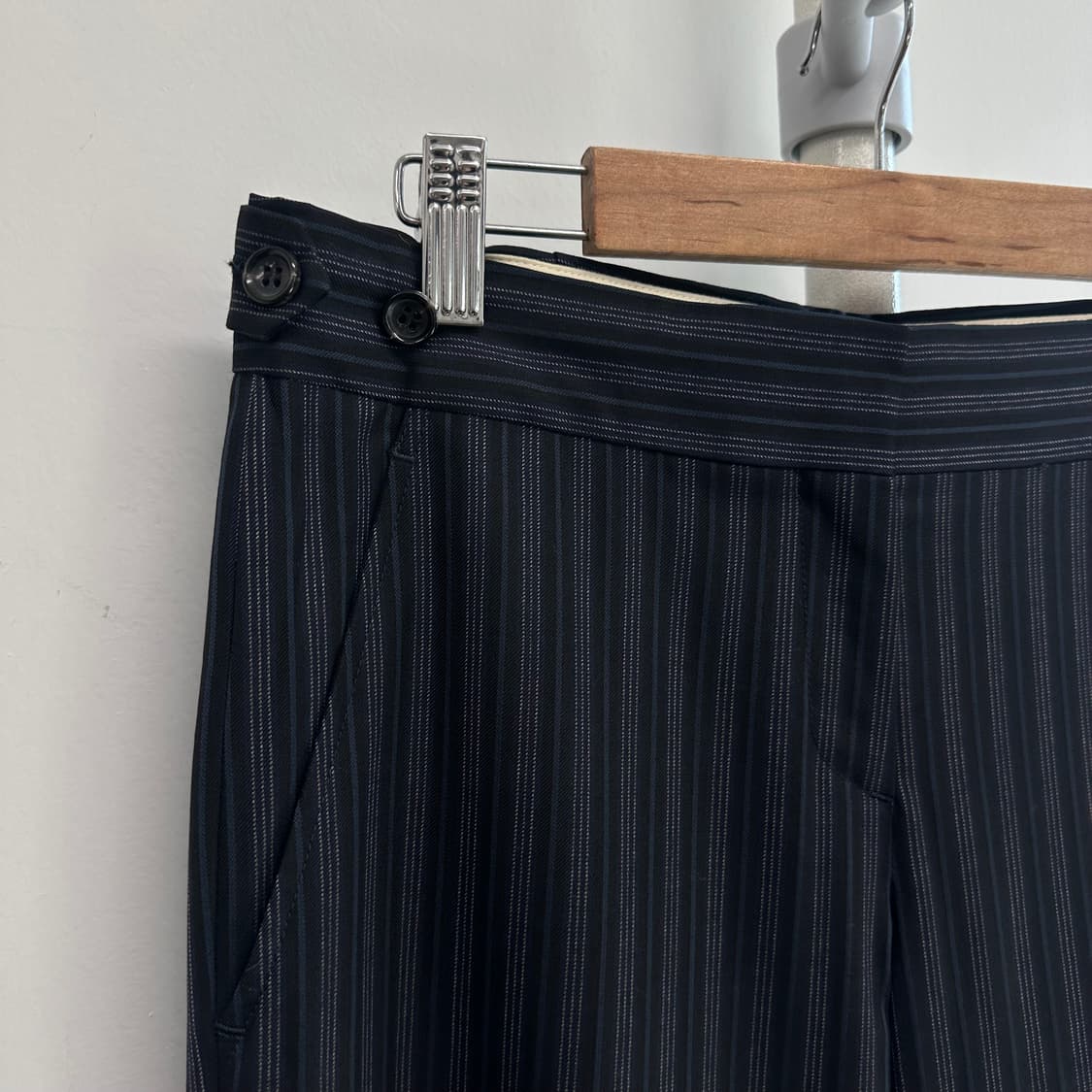 띠어리 스트라이프 투피스 셋업 정장 상품이미지8