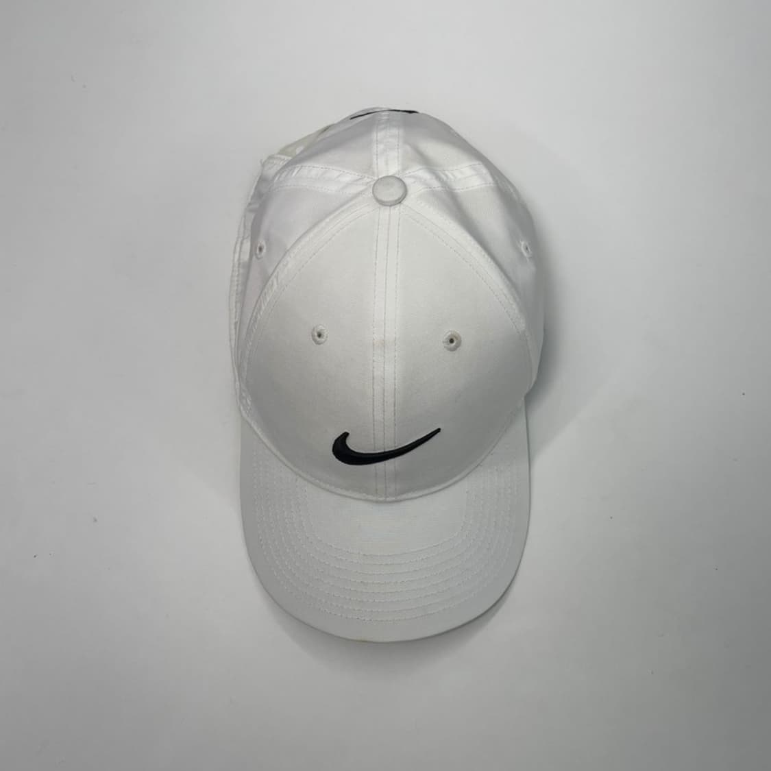 NIKE 드라이핏 스우시 볼캡 화이트 상품이미지3