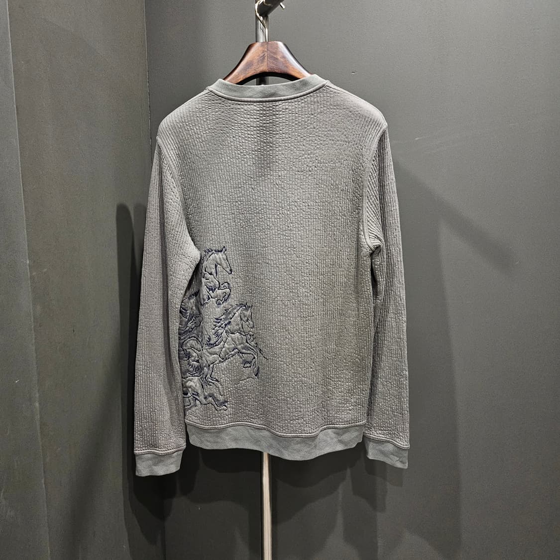 에르메스 엠브로이더 홀스 슈 한정 에디션 맨투맨 상품이미지3