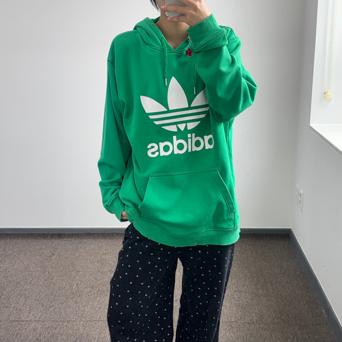 Adidas 아디다스 빅 파이어로고 그린 후드티 상품이미지1