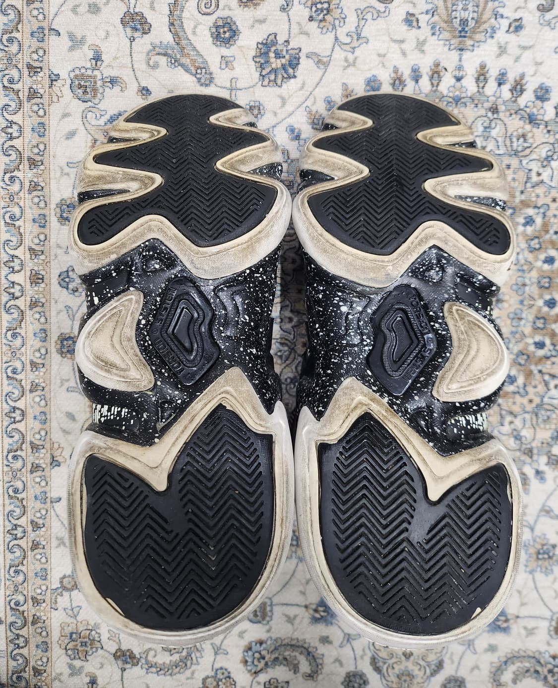 아디다스 크레이지8  브루클린 네츠 농구화 255mm 상품이미지9