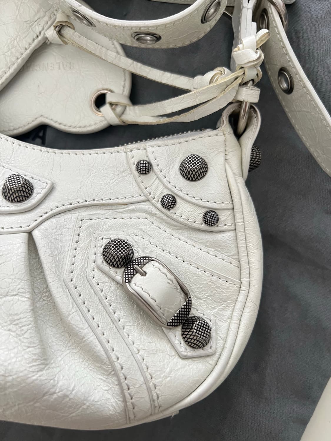 발렌시아가 르카골 xs 화이트  상품이미지8