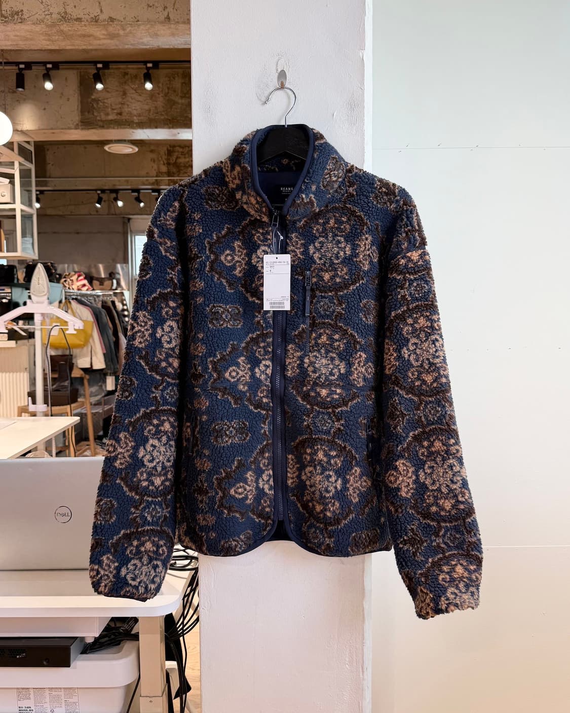 빔즈 하트 네이비 다마스크 패턴 플리스 자켓  상품이미지1