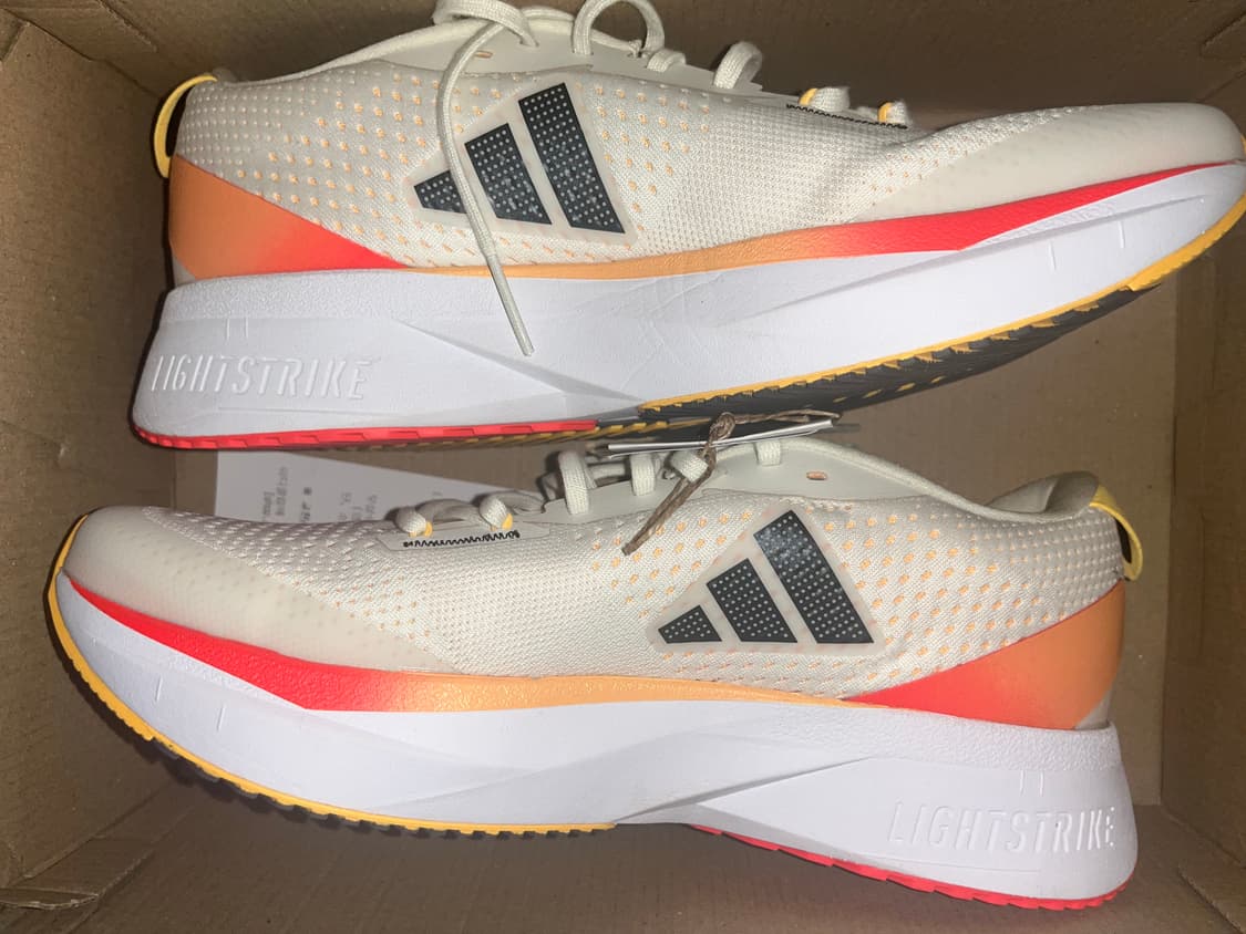 아디제로 SL 아이보리 코어블랙 265 상품이미지2