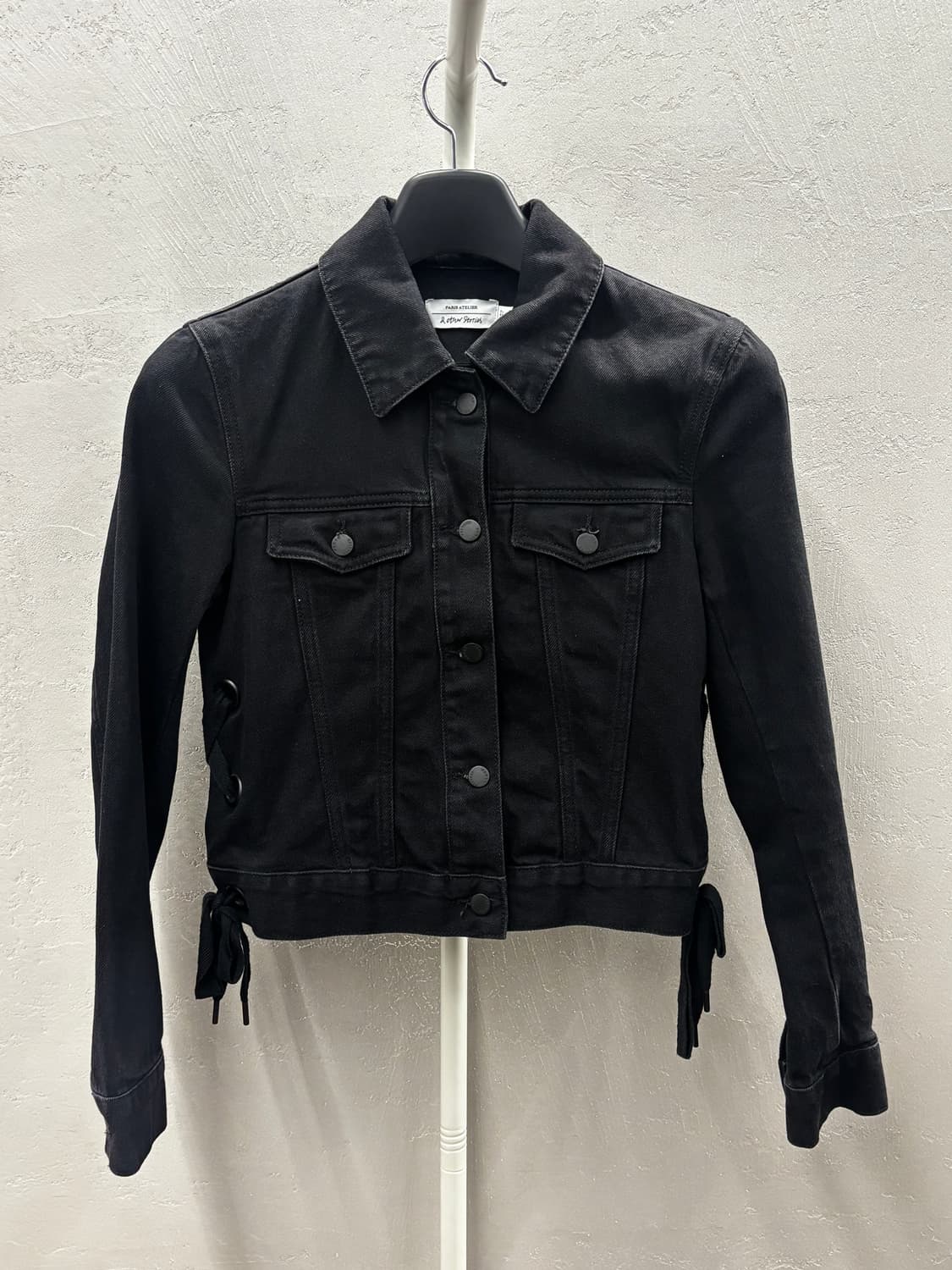 앤아더스토리즈 블랙 데님 자켓 US 4 사이즈 상품이미지2