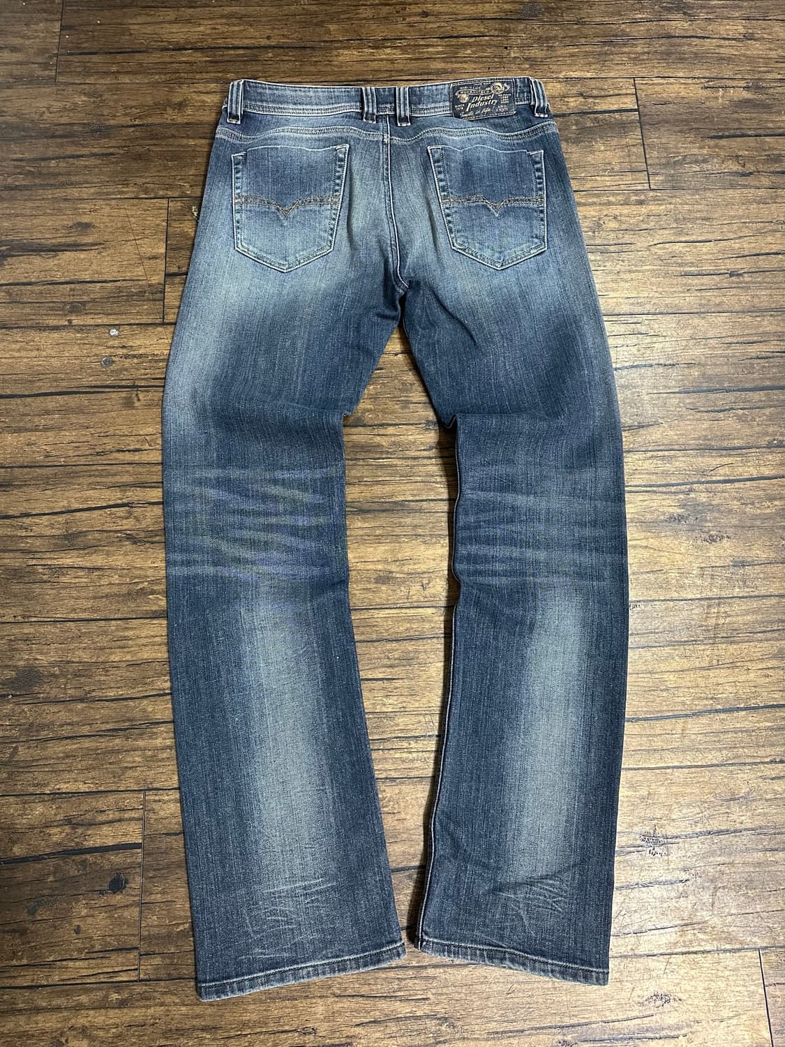 디젤 DIESEL VIKER 0885K 워시드 스트레이트 데님 팬츠 32 상품이미지6
