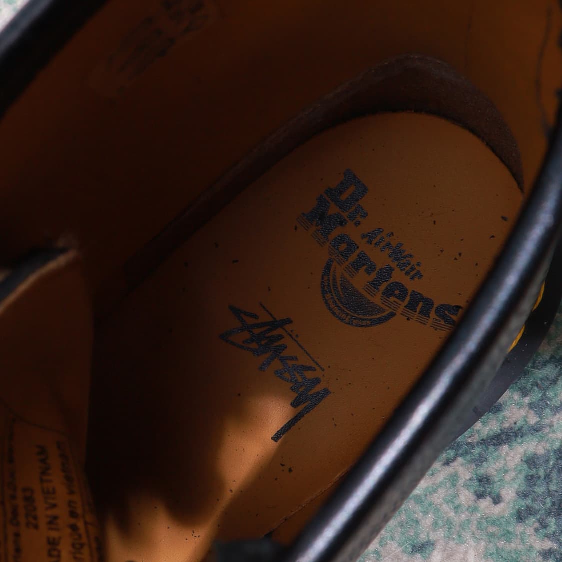 DR. MARTENS 닥터마틴 x 스투시 1460 8홀 레오파드 부츠  상품이미지4
