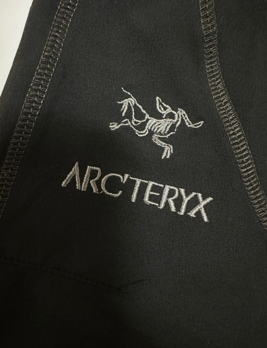 아크테릭스 로고 소프트쉘 팬츠 상품이미지4