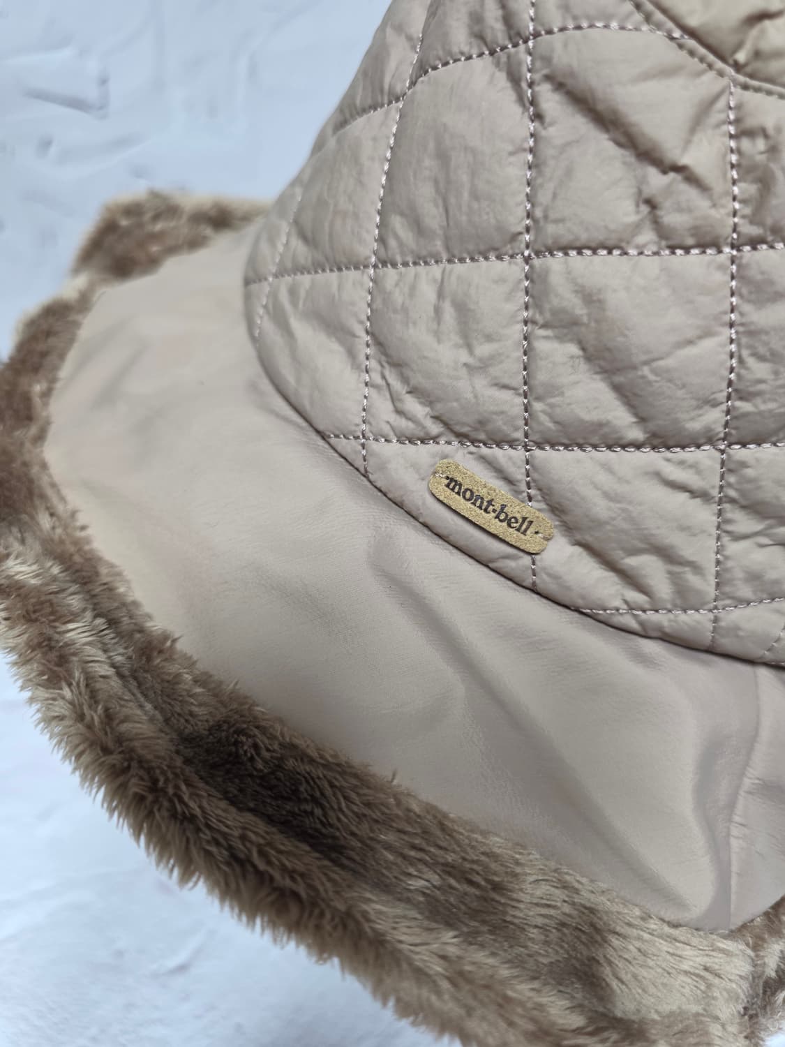 몽벨 퀼팅 퍼 방한 모자 여성용 상품이미지2