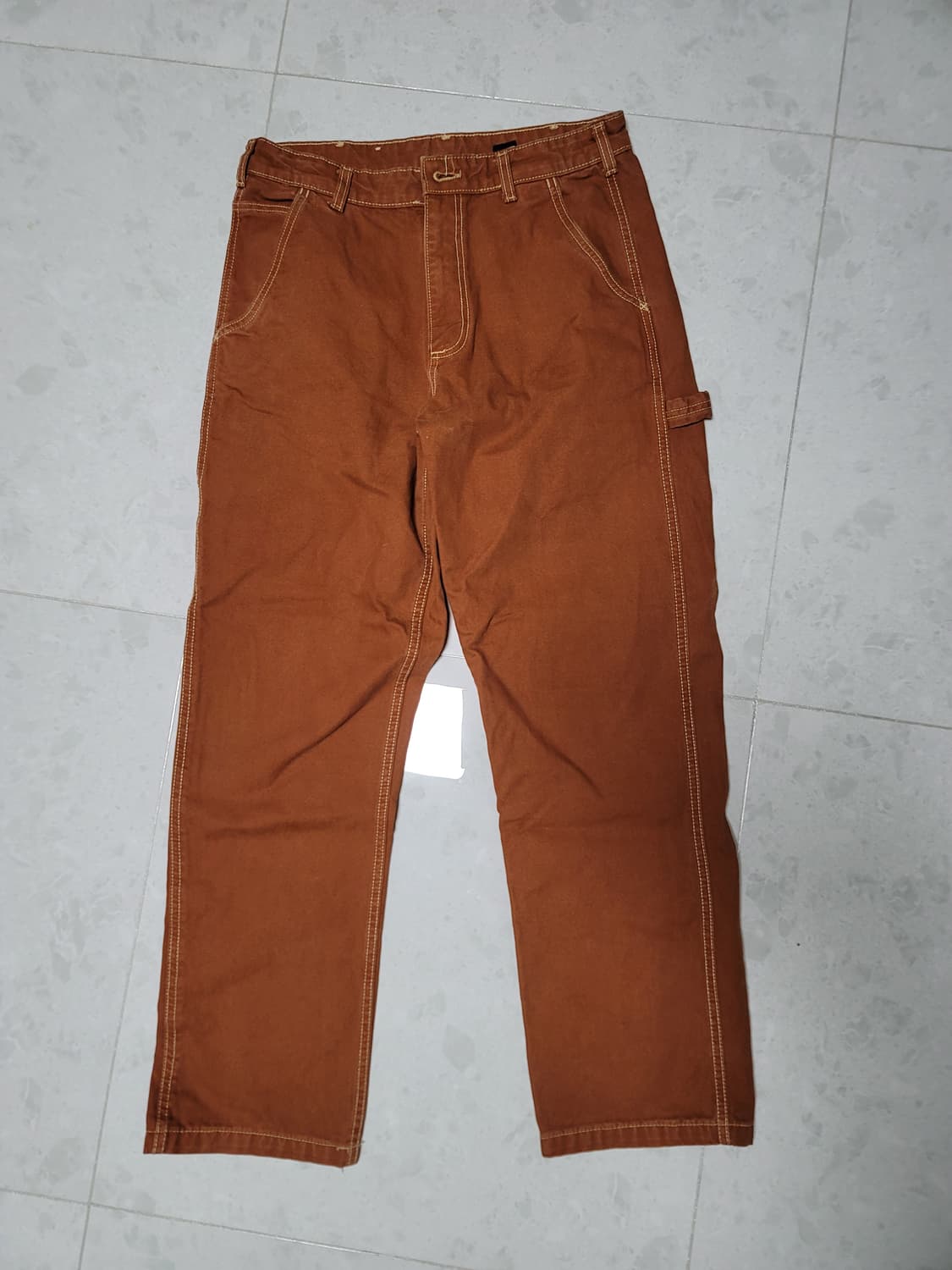 자라 워크 팬츠 두툼한원단 허리31 기장106 거의새옷

남성 허리31
 상품이미지1