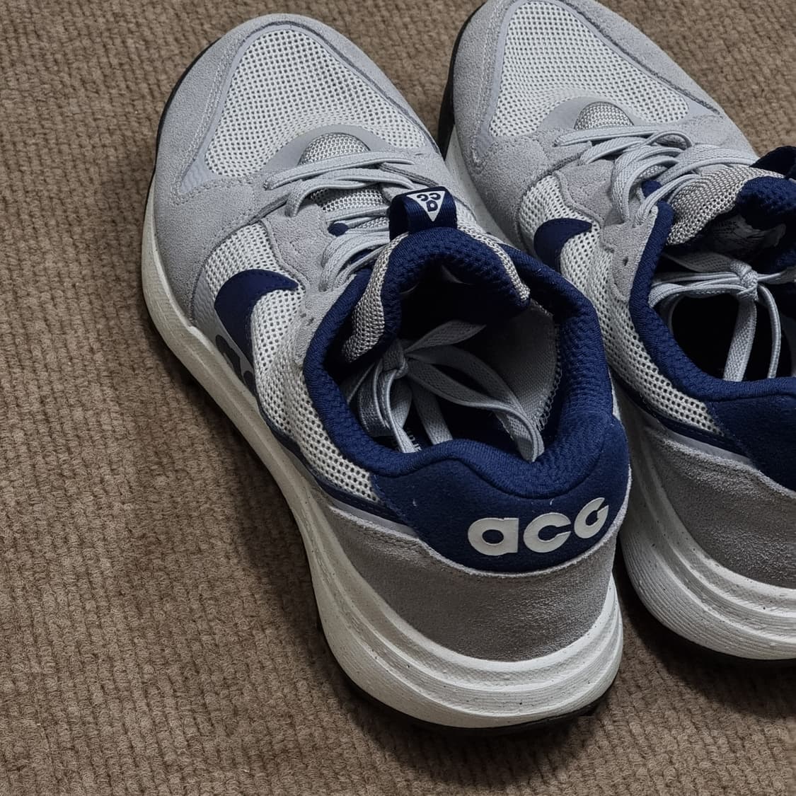 나이키 ACG 로우케이트 그레이 네이비 상품이미지5