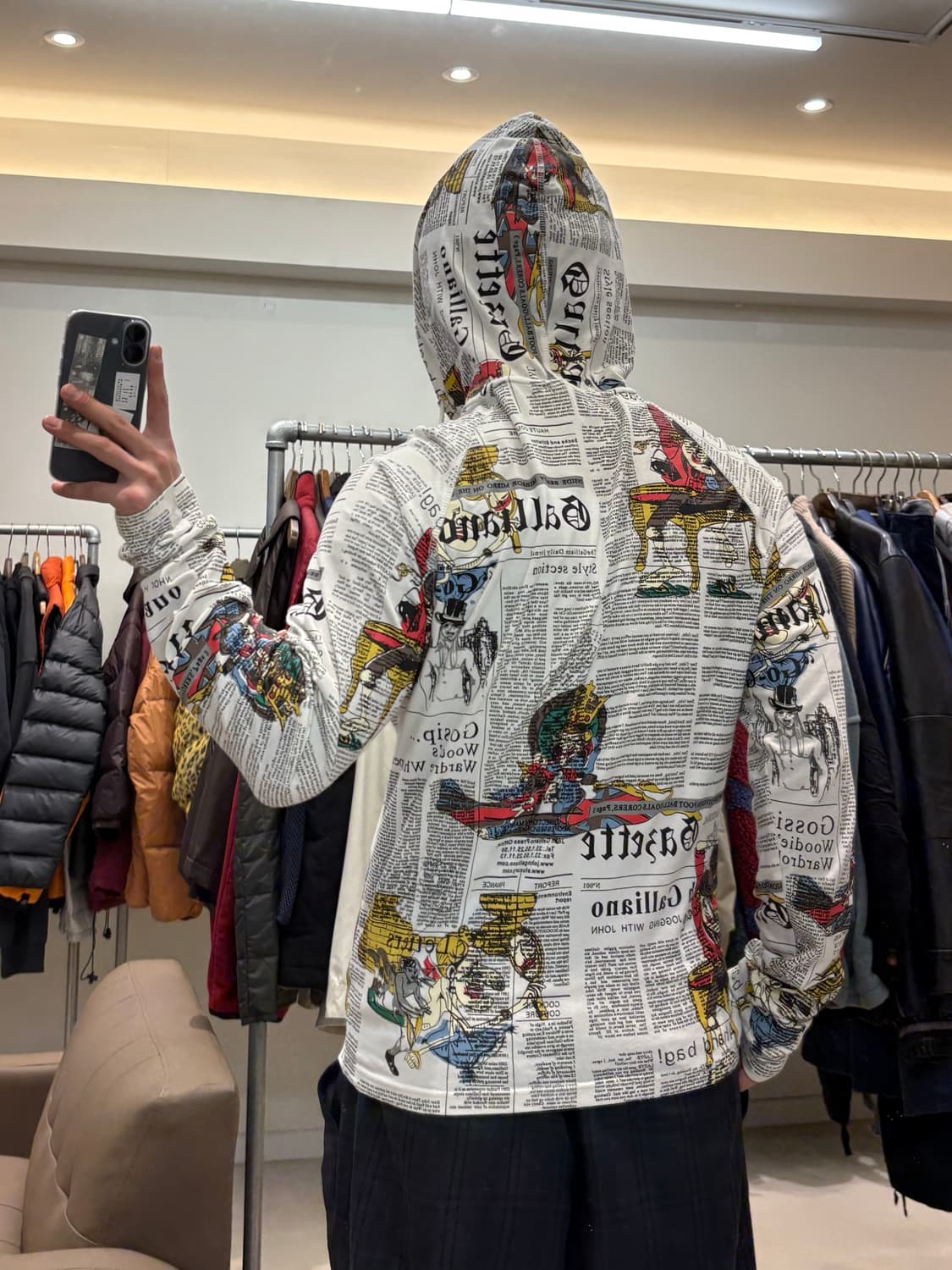 존 갈리아노 00s 뉴스페이퍼 프린트 후드집업 상품이미지9