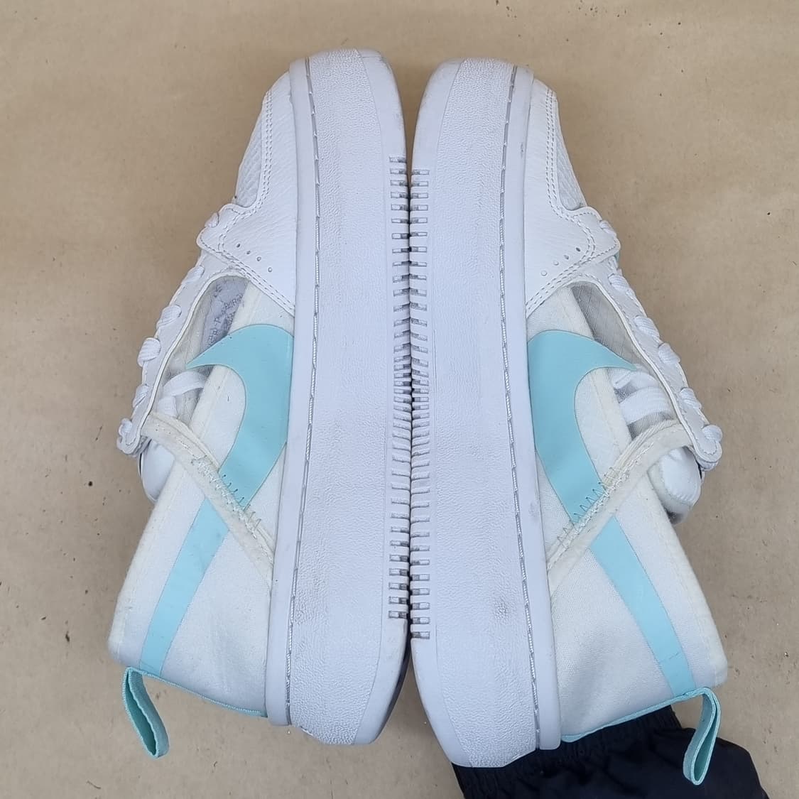 나이키 코트비젼알타 여성스니커즈 235 상품이미지5