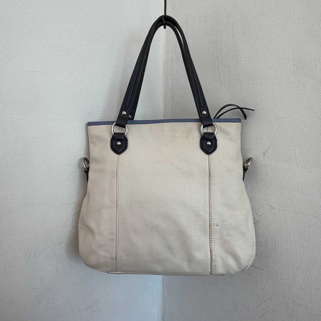 Coach vintage leather shoulder bag 상품이미지3