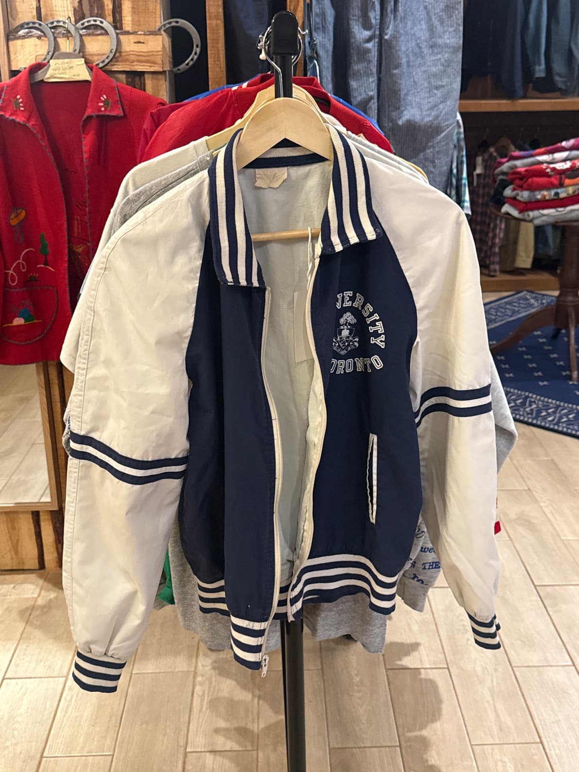 80s 챔피언 러닝자켓 상품이미지1