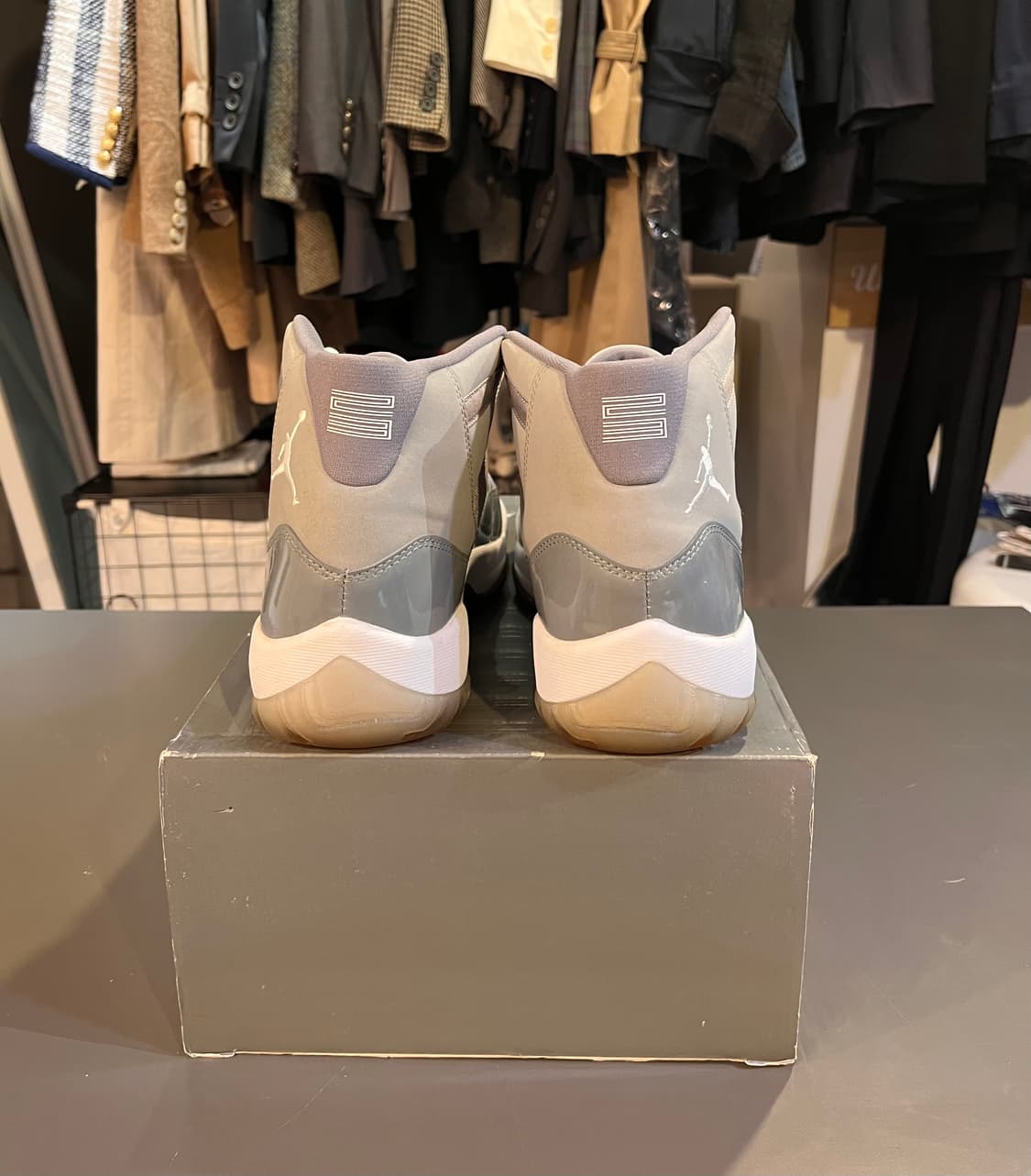 에어 조던 11 레트로 “쿨 그레이” (2010) 상품이미지3