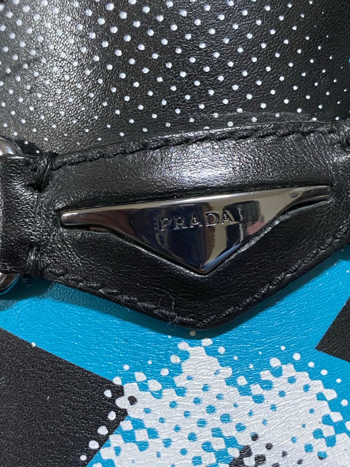 PRADA 프라다 런웨이 로퍼 8 /265 상품이미지5