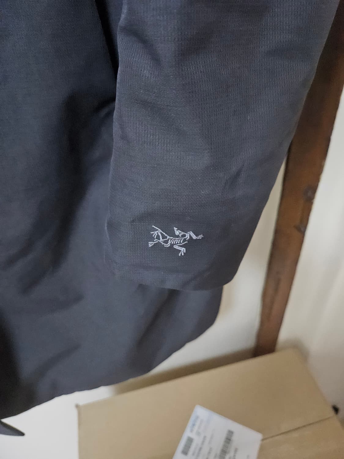 아크테릭스 파테라 패딩 여성 m 상품이미지4