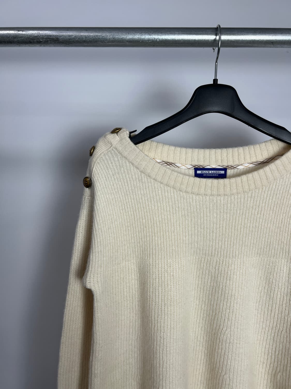 BURBERRY BLUE LABEL 니트  상품이미지2