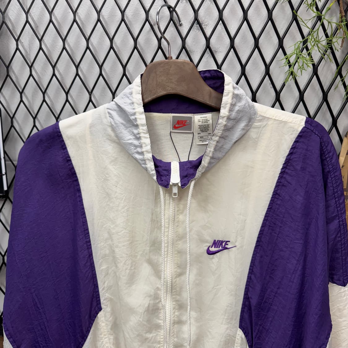90s 나이키 바람막이 전면 로고 포인트 화이트퍼플 상품이미지3