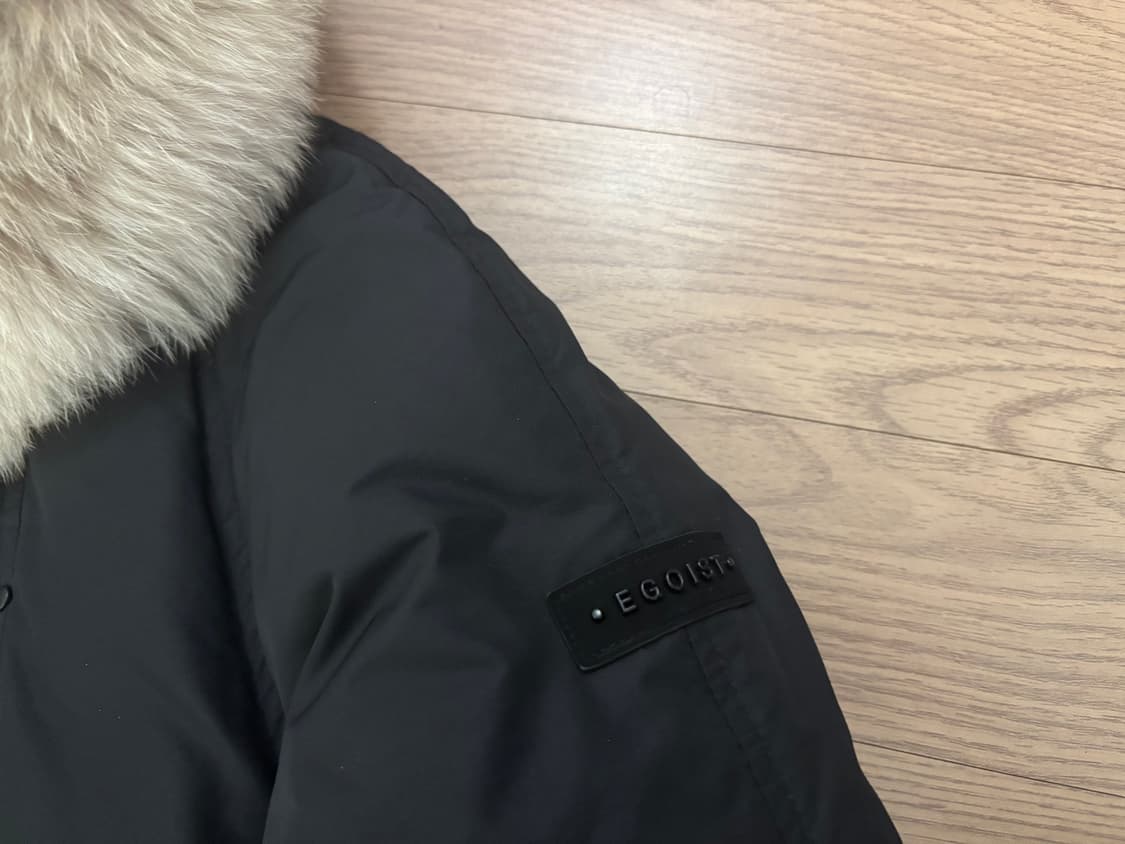 상태 좋아요. 에고이스트 사가퍼 야상형 중기장 구스다운패딩 55 상품이미지5