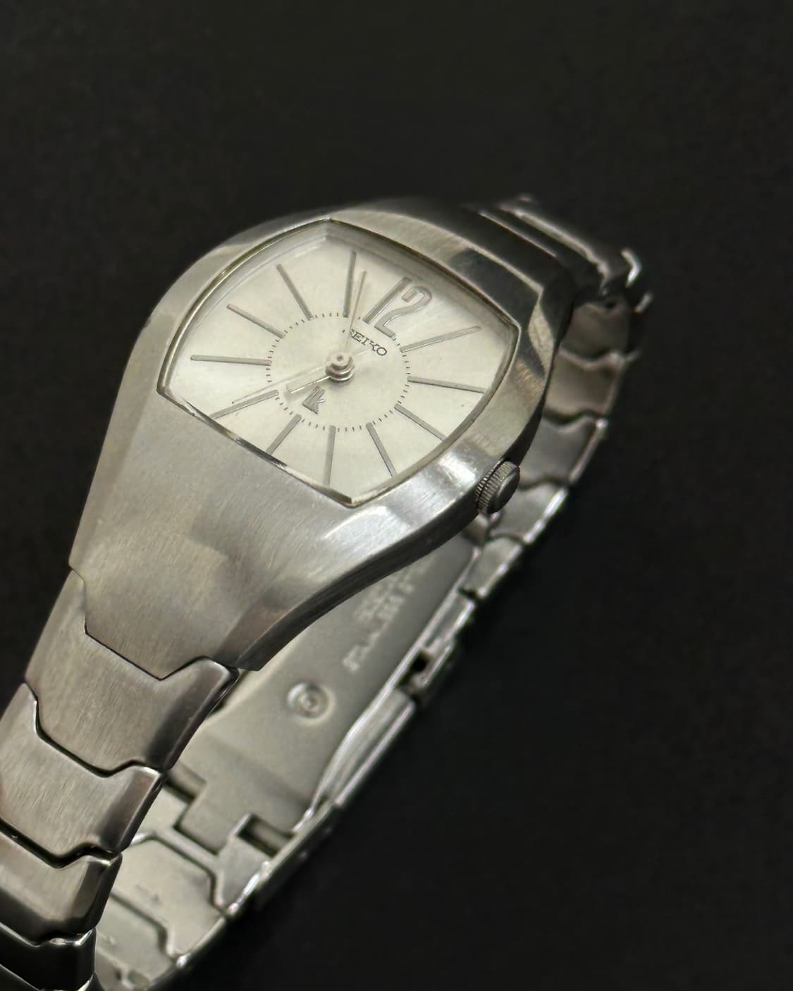 세이코 루키아 화이트 다이얼 시계 상품이미지6