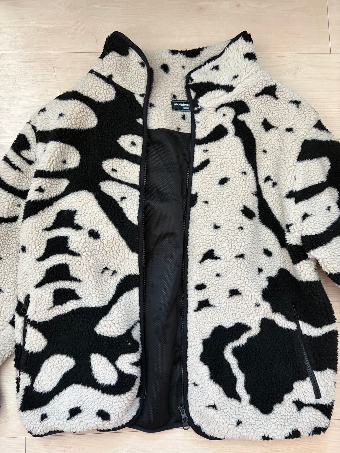 나이스 고스트 클럽 플리스 상품이미지2