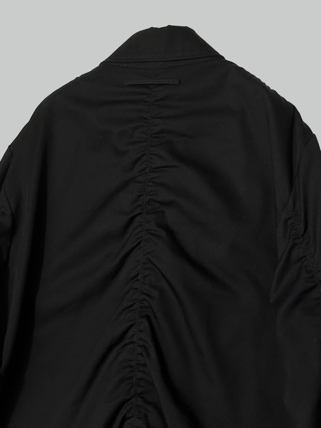 언더커버 셰퍼드 축융 퍼커링 자켓 블랙 상품이미지6