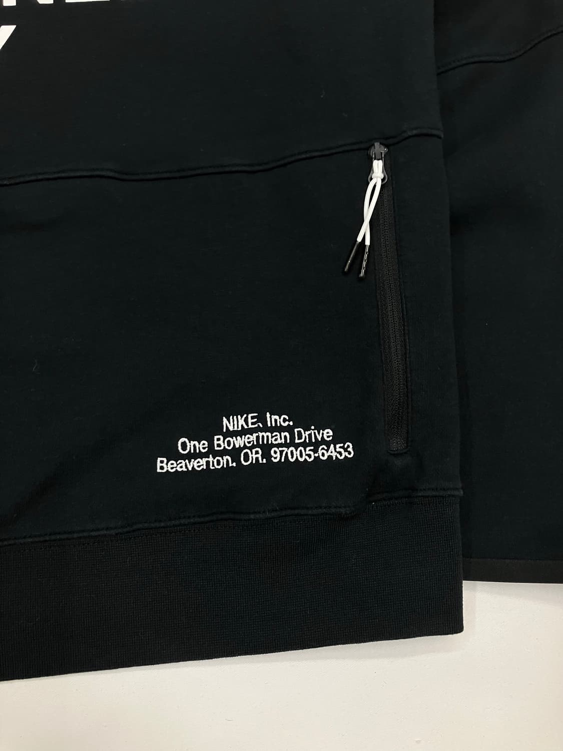 나이키 테크 빅스우시 레글런 맨투맨 상품이미지3