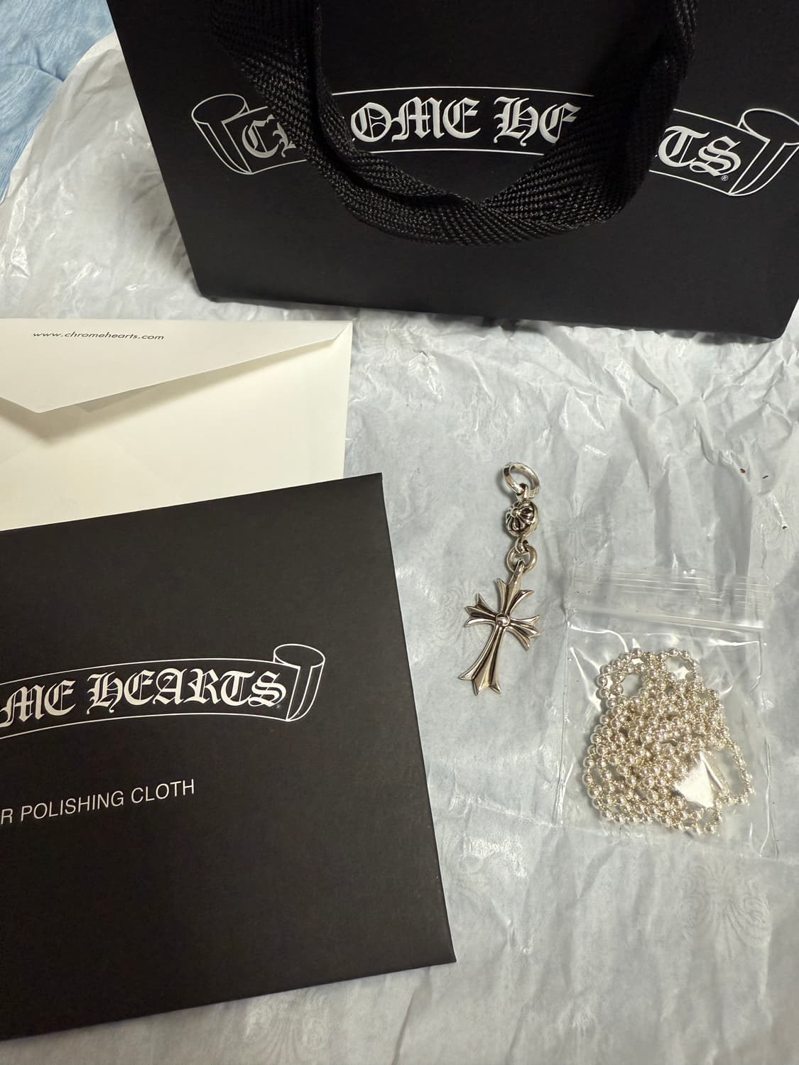 크롬하츠 원볼 타이니 크로스 상품이미지1