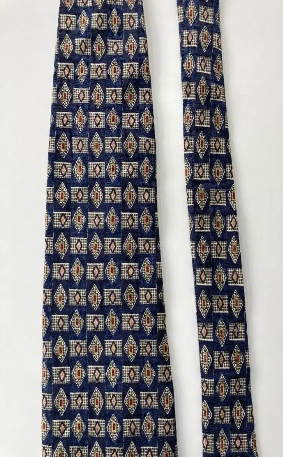 레노마 넥타이 상품이미지3