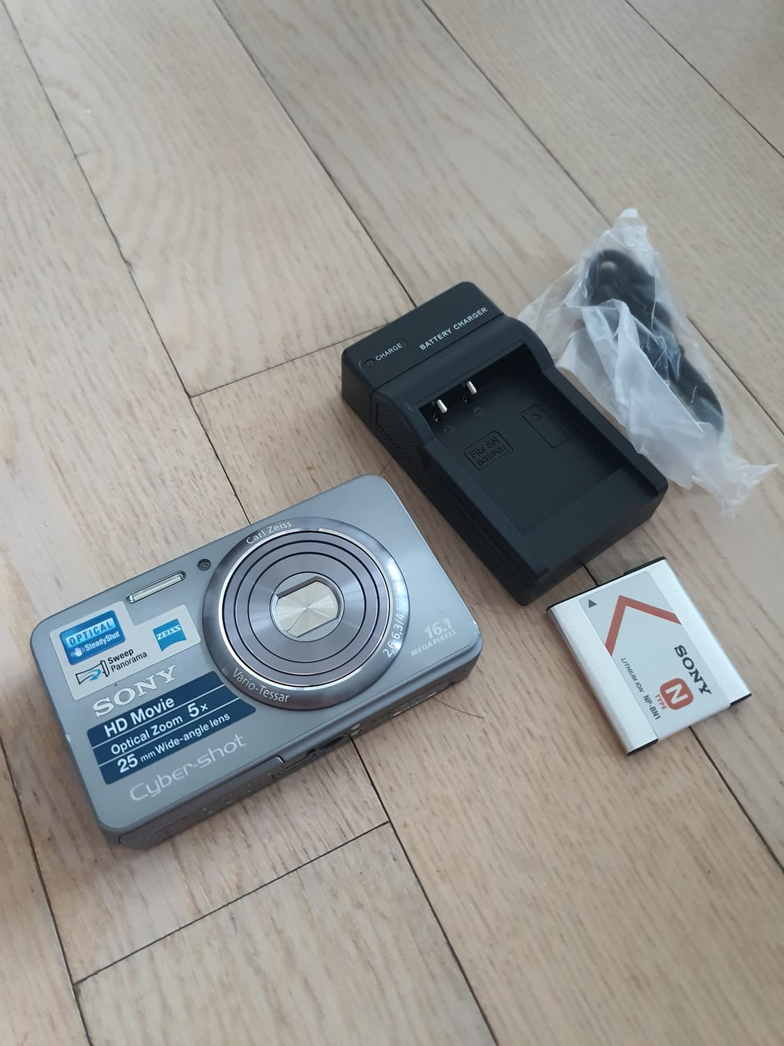 sony 소니 dsc-w580 디카 레트로 감성 소형 디지털카메라 상품이미지1