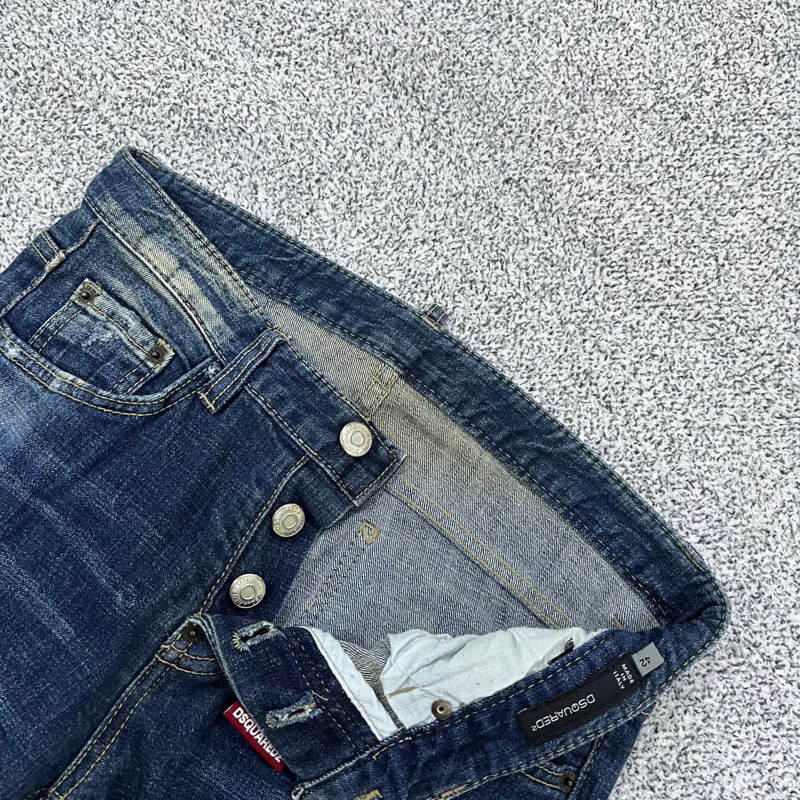 42 디스퀘어드2 워싱 데미지 데님 0320M 상품이미지2